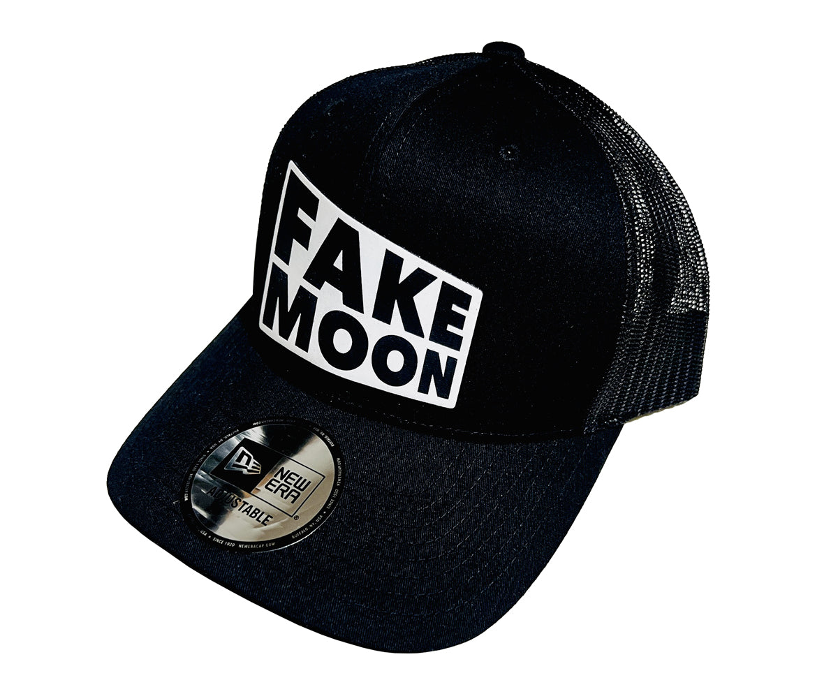 FAKE MOON - HATS