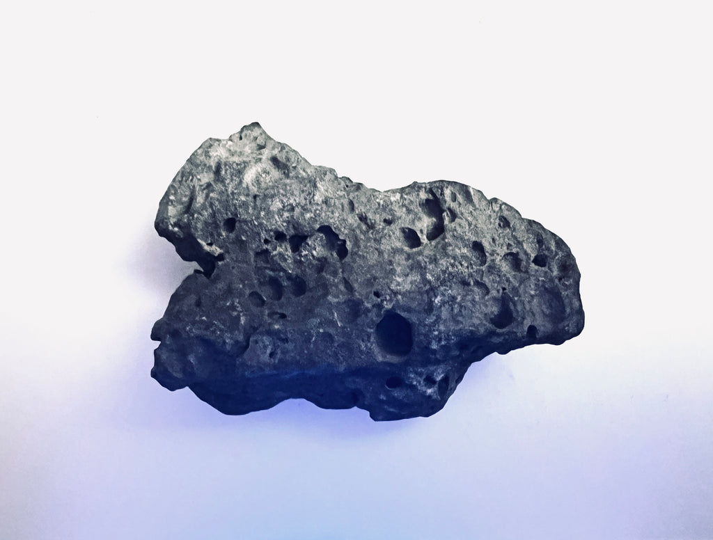 FAKE MOON ROCK - COMMEMORATIVE ARTIFACT #FM00004 - NEW YORK