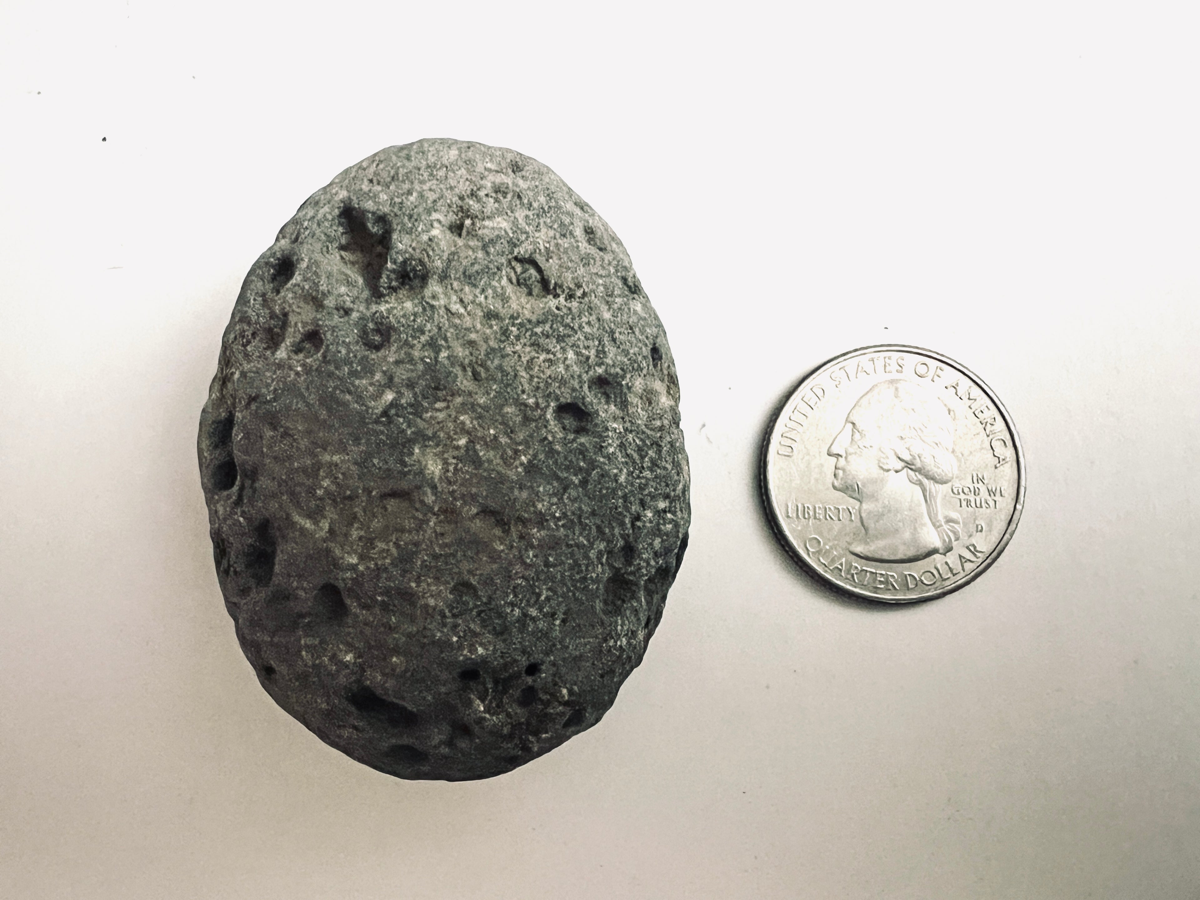 FAKE MOON ROCK - COMMEMORATIVE ARTIFACT #FM00032 - UTAH