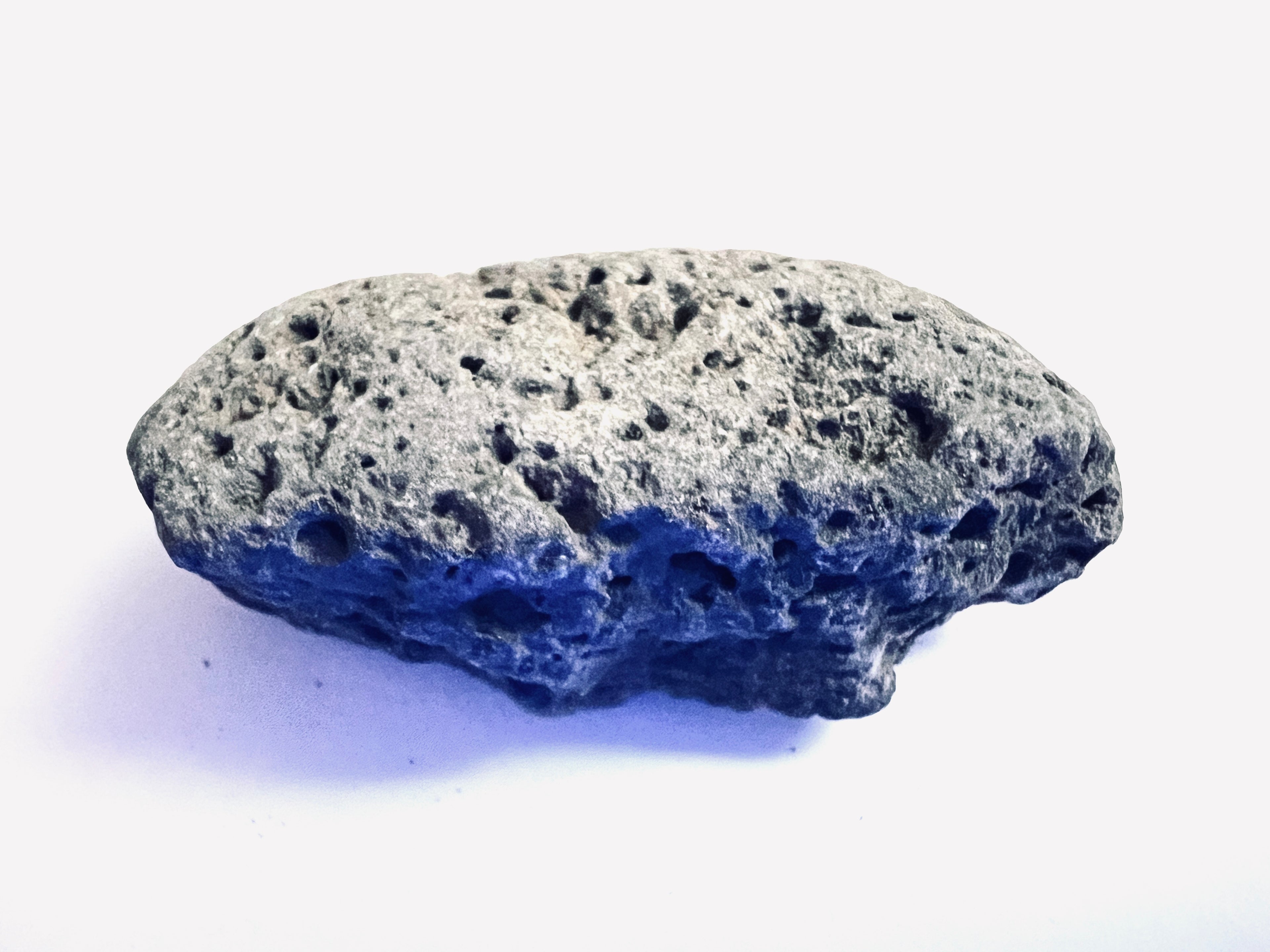 FAKE MOON ROCK - COMMEMORATIVE ARTIFACT #FM00046 - MONTANA