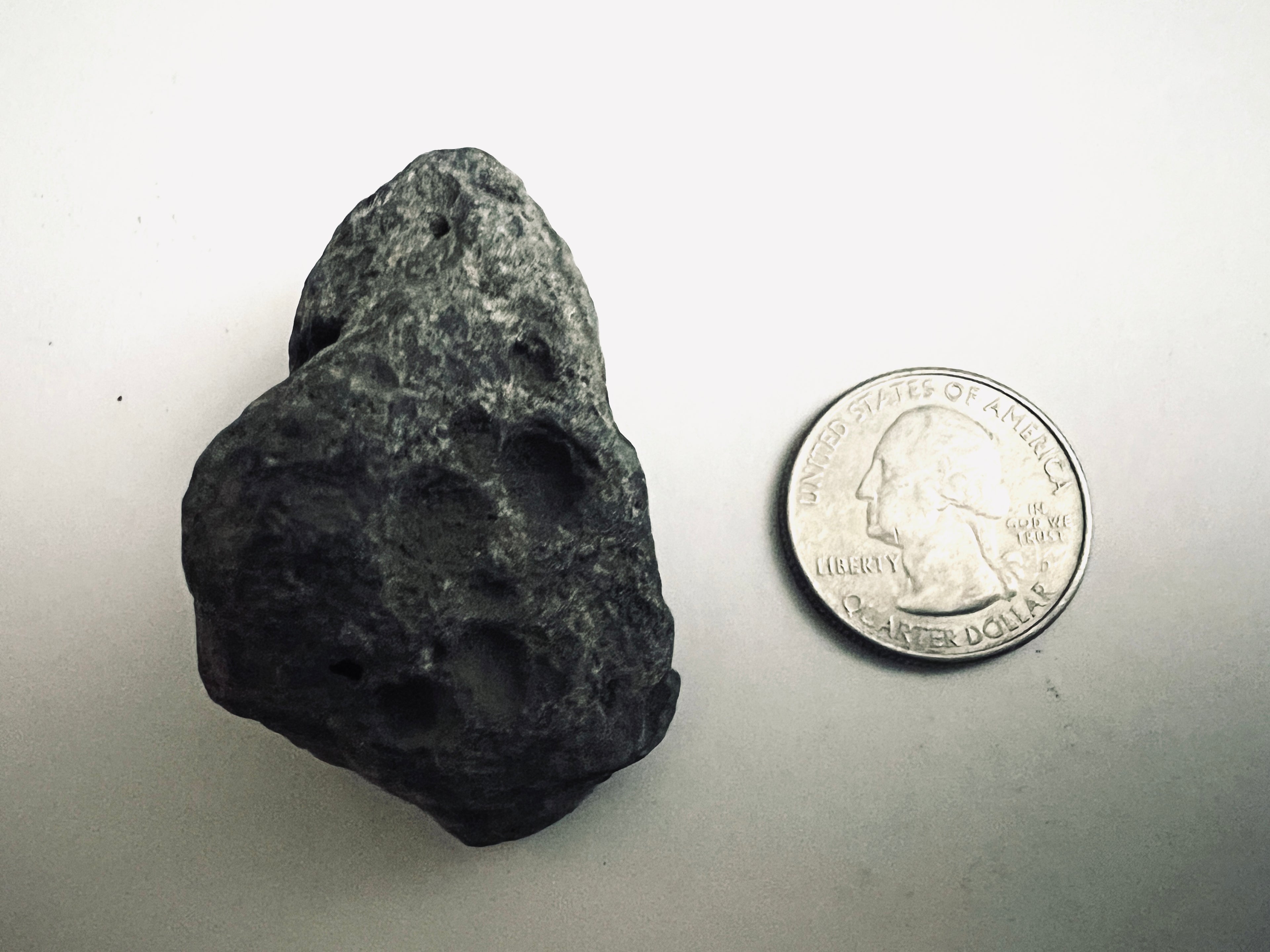 FAKE MOON ROCK - COMMEMORATIVE ARTIFACT #FM00048 - NORTH DAKOTA