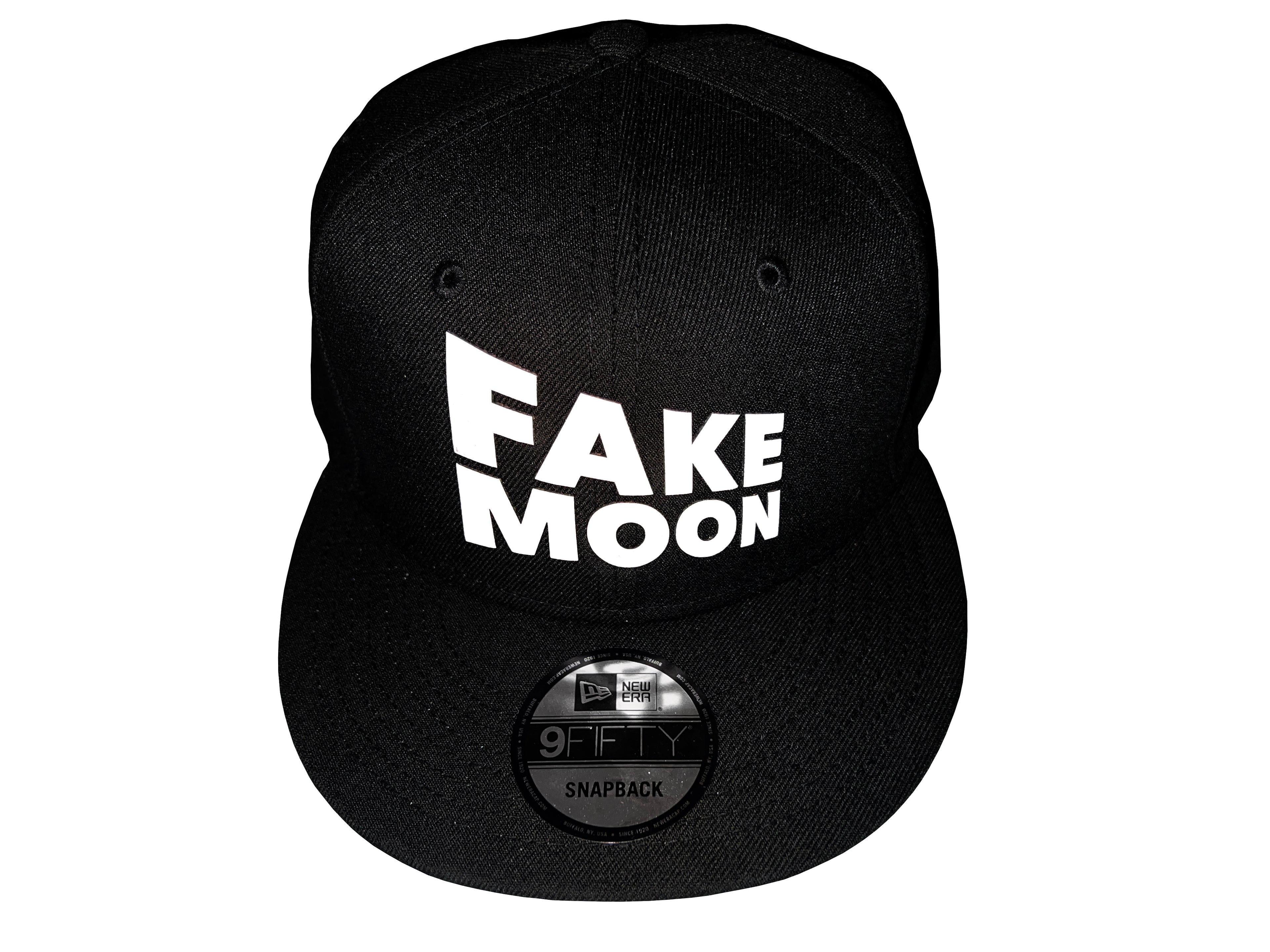 FAKE MOON - NEW ERA - PERSPECTIVE LOGO FLAT BILL HAT - WHITE ON BLACK
