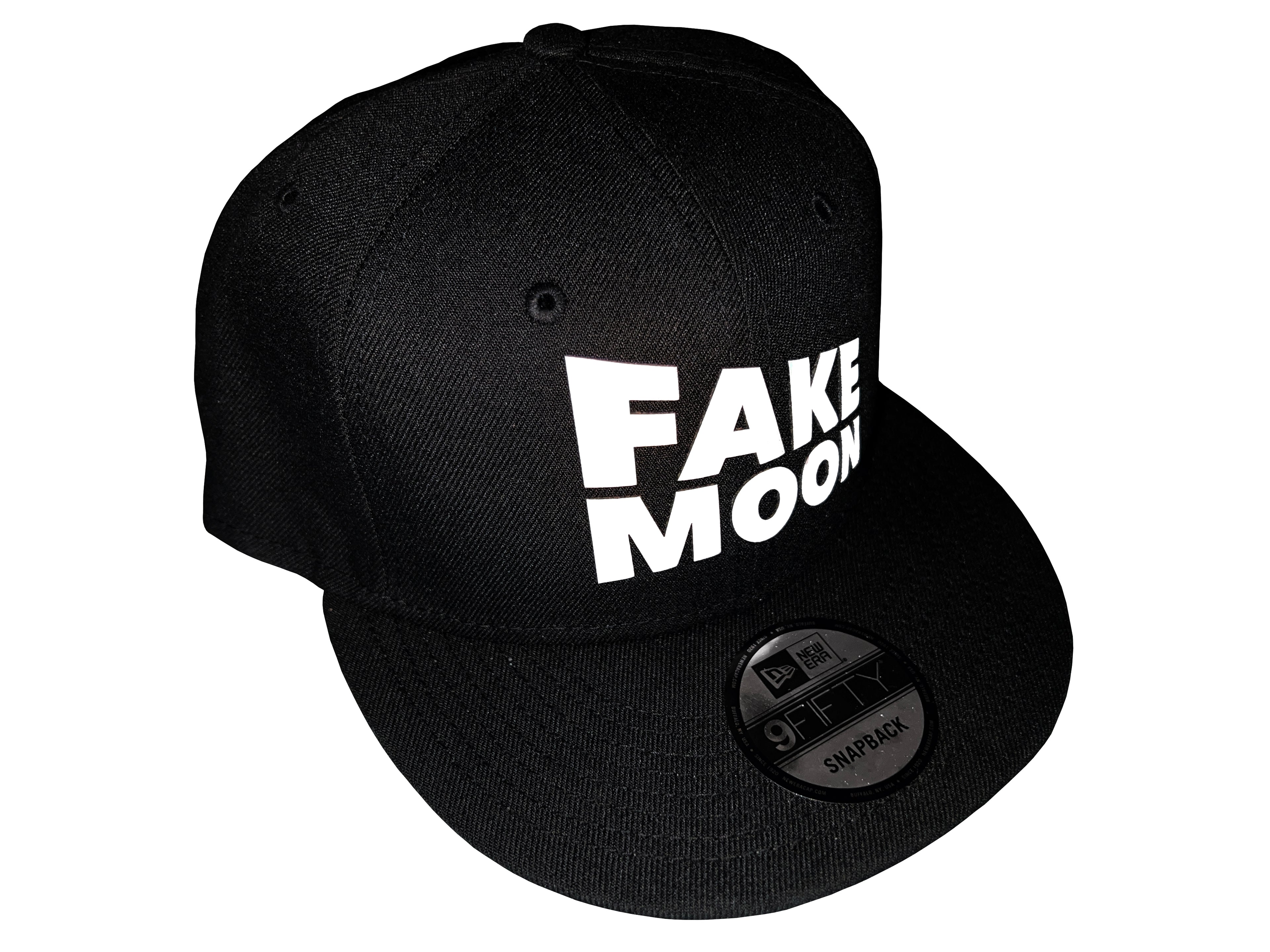 FAKE MOON - NEW ERA - PERSPECTIVE LOGO FLAT BILL HAT - WHITE ON BLACK